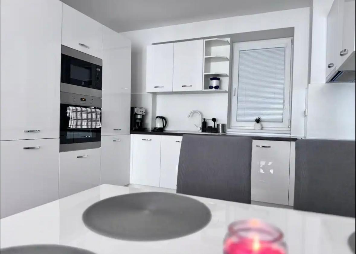 Luxury Mileticova Apartmán Bratislava